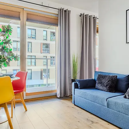 Lumina I 2-room With Balcony I Parking I Near The Railway Station *