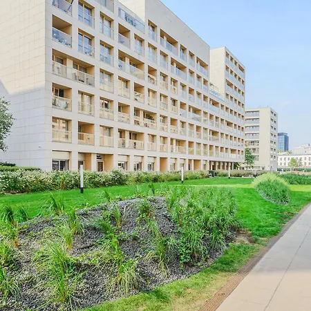 Lumina I 2-Room Apartment With Balcony I Parking I Near The Railway Station